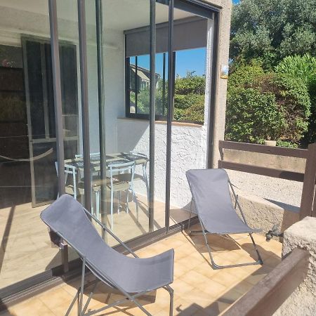 Studio 2 Adultes 2 Enfants Sanary Sur Mer A 800M De La Mer Buitenkant foto
